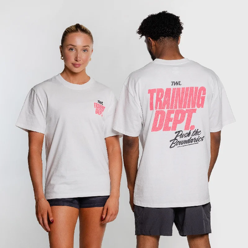 TWL - LIFESTYLE OVERSIZED T-SHIRT - TRAINING DEPARTMENT - FADED WHITE/NEON PINK Front Pockets Side Pockets Patch Pockets TWL - LIFESTYLE OVERSIZED T-SHIRT - TRAINING DEPARTMENT - FADED WHITE/NEON PINK Front Pockets Side Pockets Patch Pockets