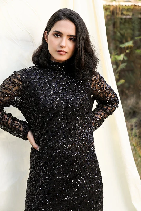 Voguish Sequined Netted Pencil Dress