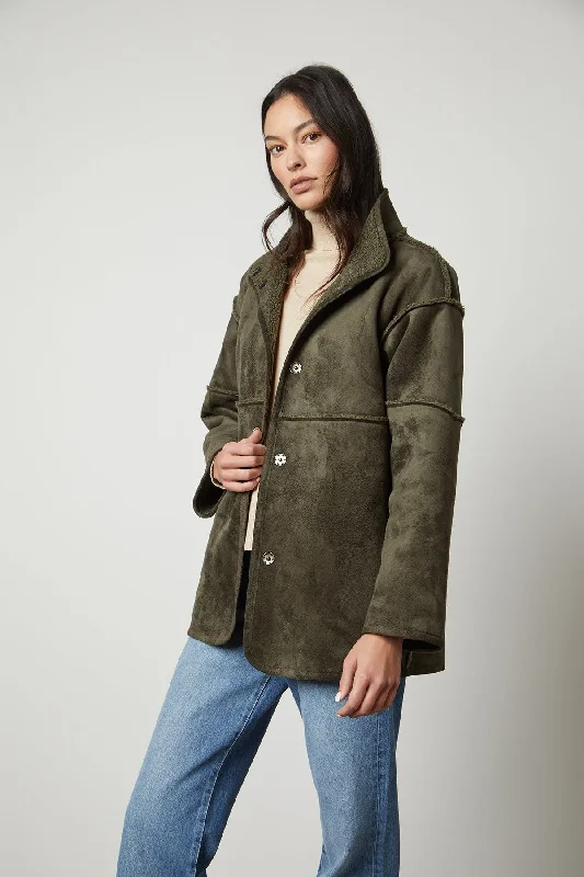 Velvet by Graham & Spencer Albany 03 Luxe Sherpa Reversible Jacket | Army Cardigan Sweater Pullover Velvet by Graham & Spencer Albany 03 Luxe Sherpa Reversible Jacket | Army Cardigan Sweater Pullover