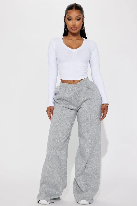 Cassandra Cross Over Lounge Pant - Heather Grey Trendy Printed Pants